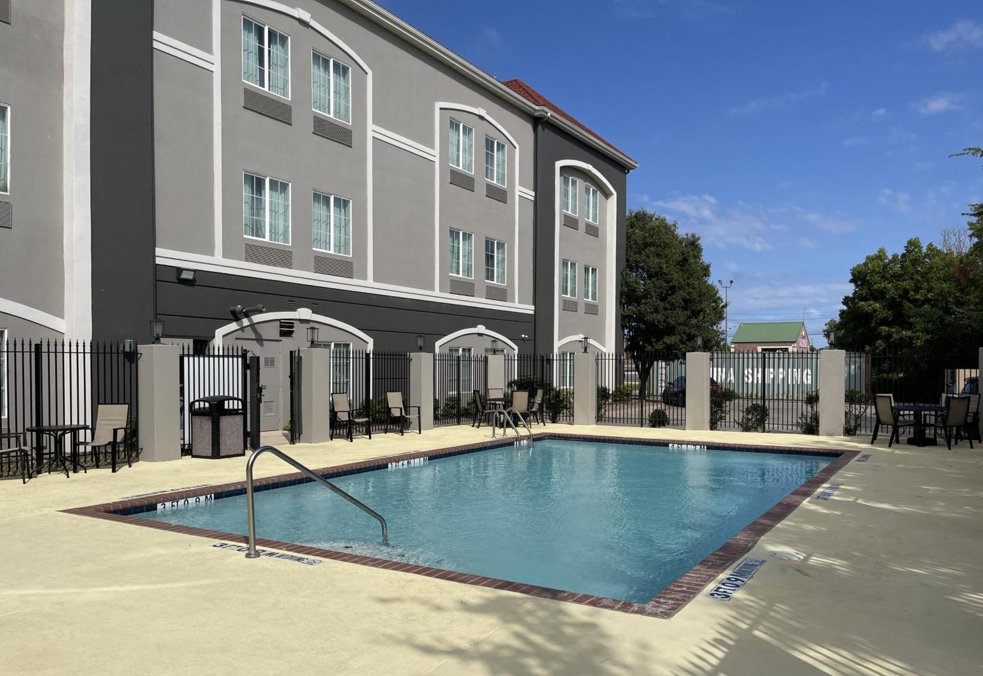 La Quinta By Wyndham Stephenville Exterior photo