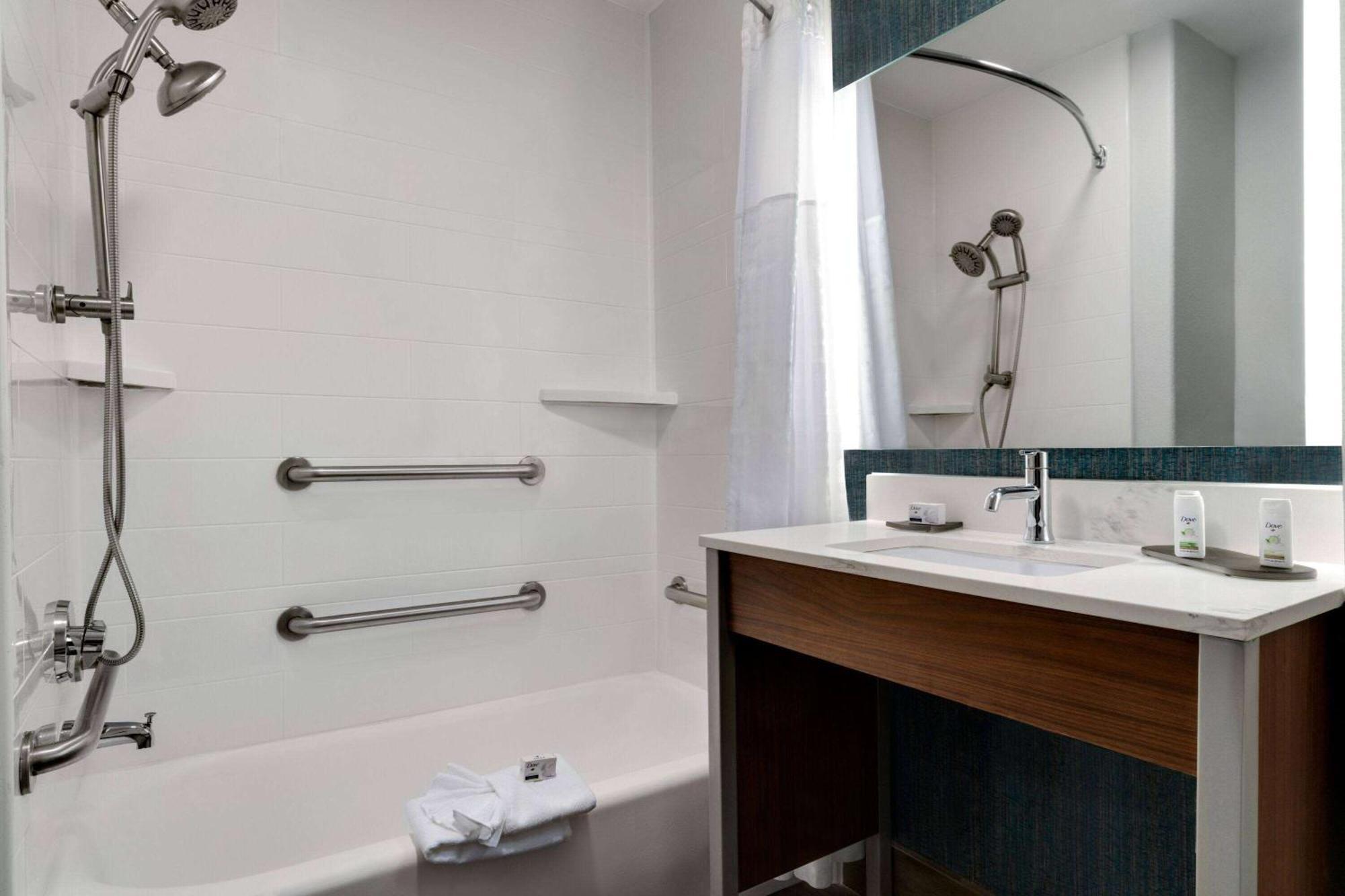 La Quinta By Wyndham Stephenville Exterior photo